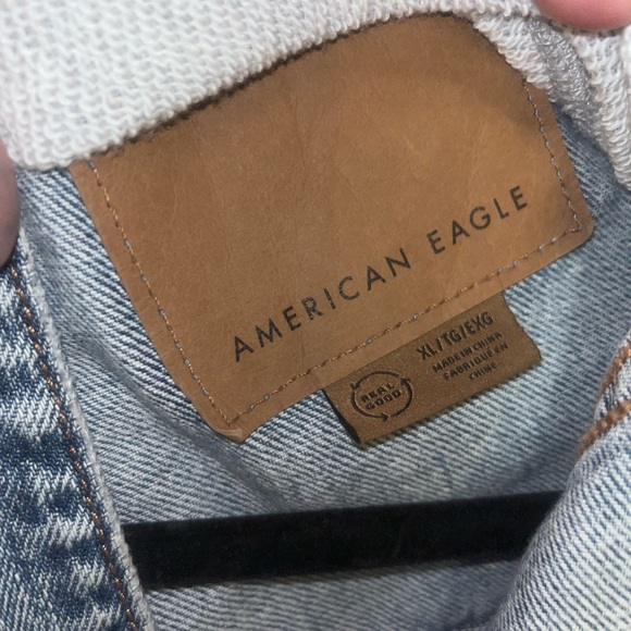 American Eagle Outfitters Denim Jacket with Cream Hood - Picture 3 of 3